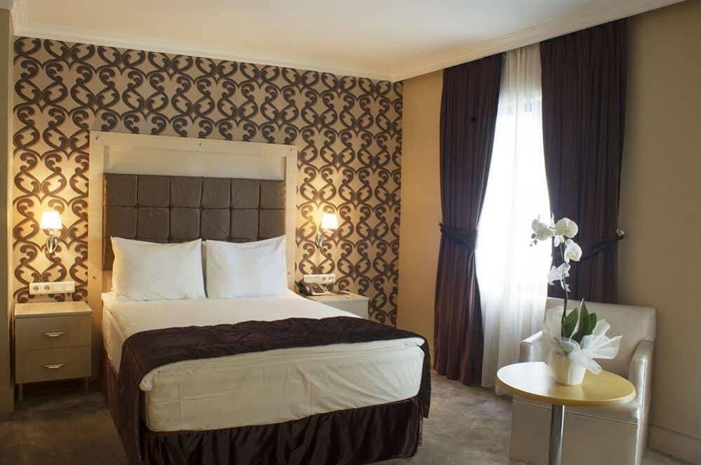 Express Elite Hotel Kucukyali Стамбул Экстерьер фото